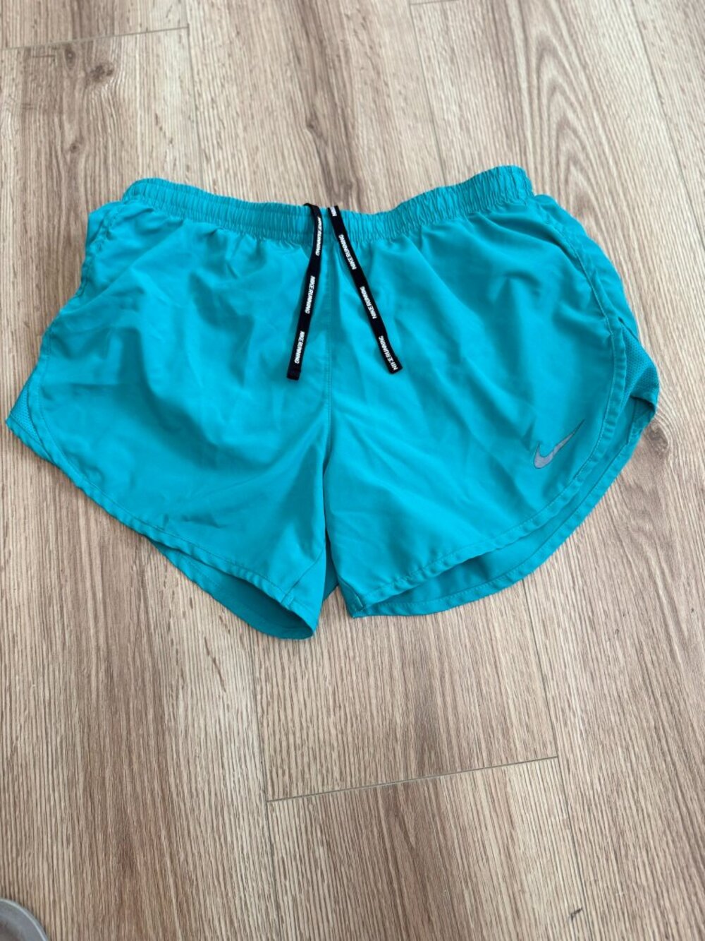 Nike Dri-FIT Running Shorts Teal Turquoise Size S Tempo Lined Athletic